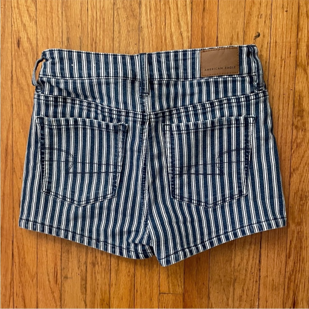 American Eagle Striped Hi-Rise Shortie - Picture 4 of 7